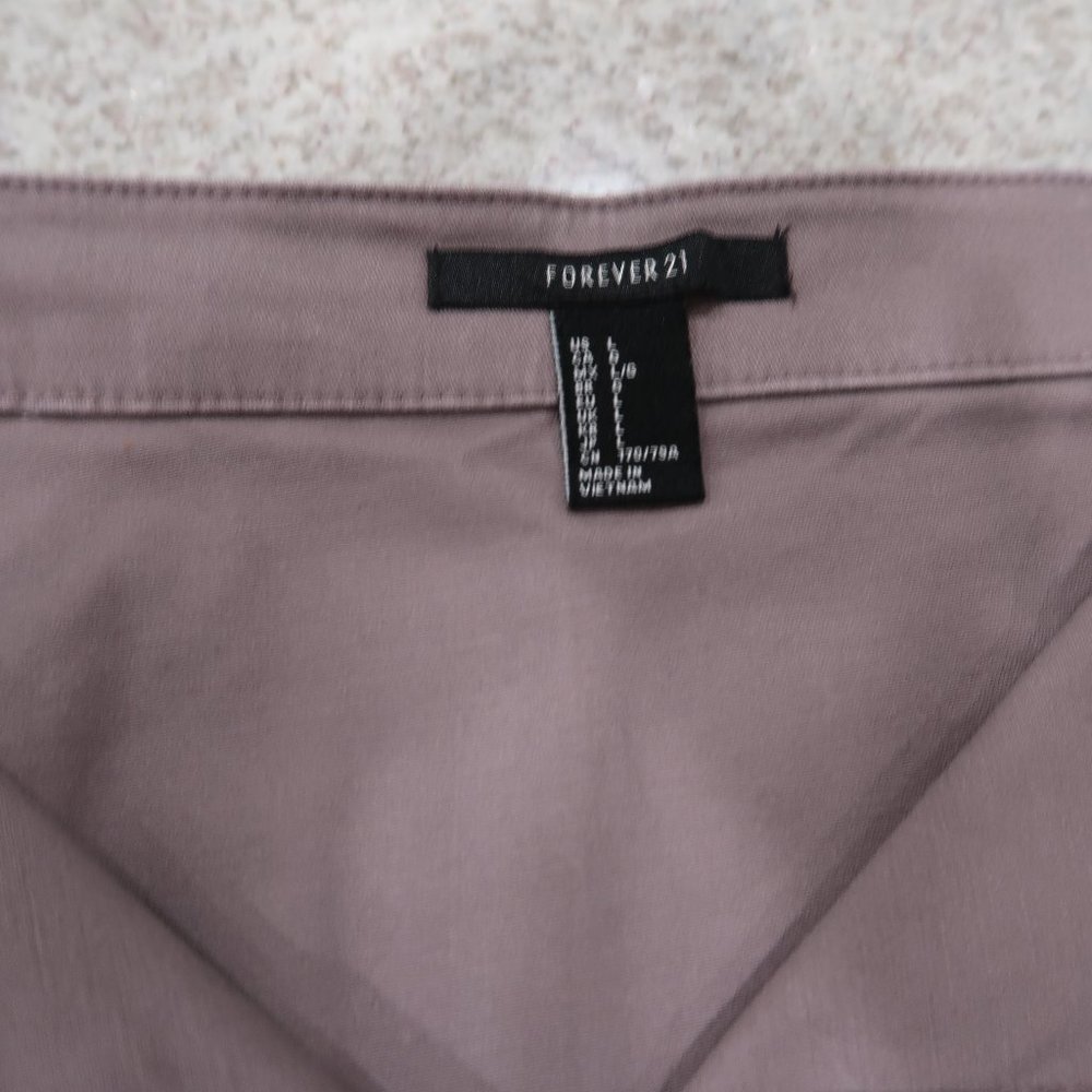 Mini Skirt - Picture 4 of 4